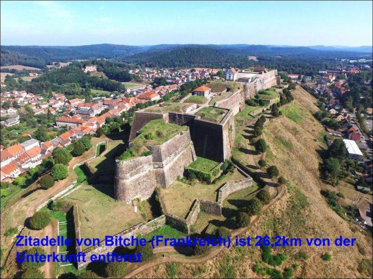 Fewo Pfaelzer Felsenlandschaft 皮尔马森斯 外观 照片